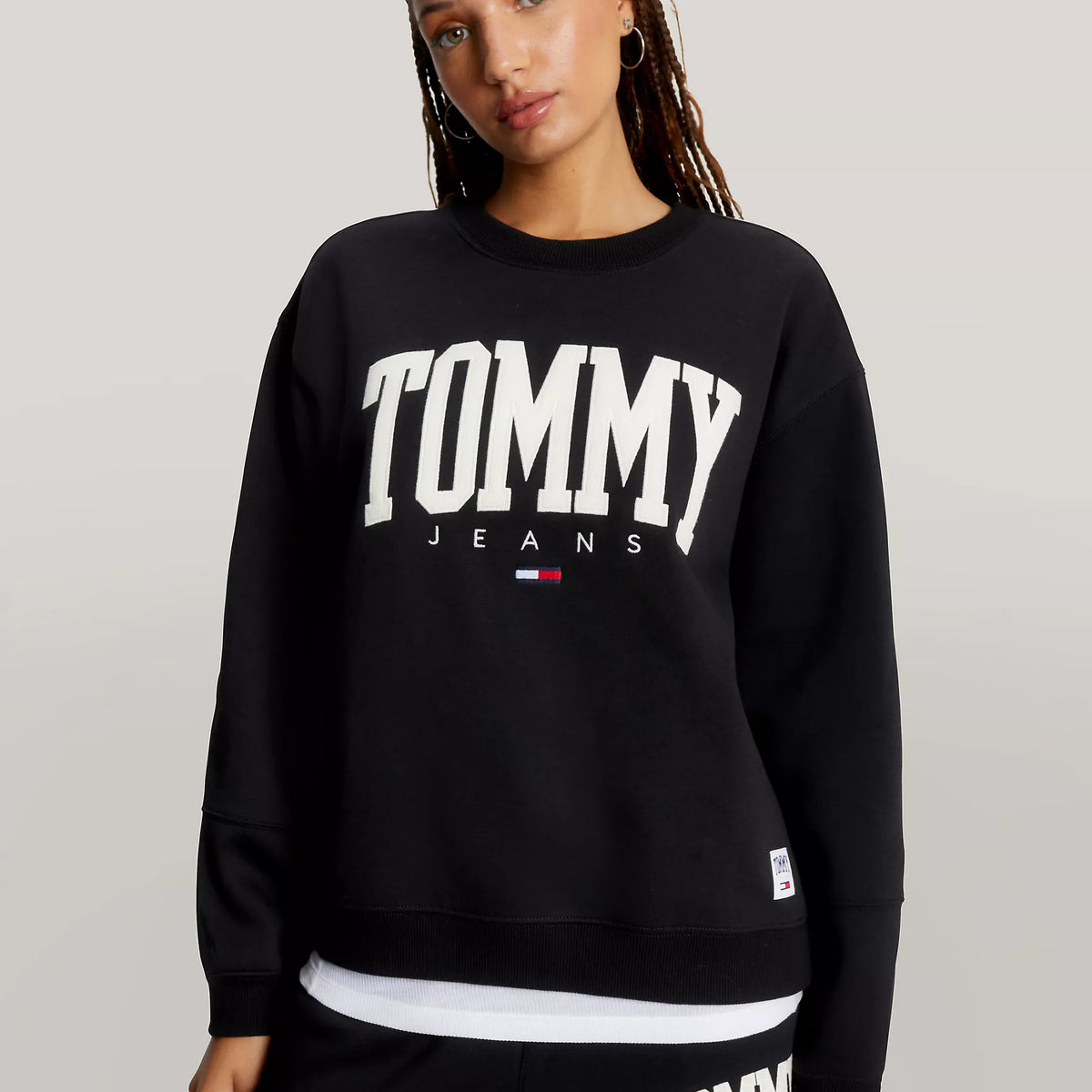 Tommy Hilfiger Embroidered TJ Varsity Logo Sweatshirt M