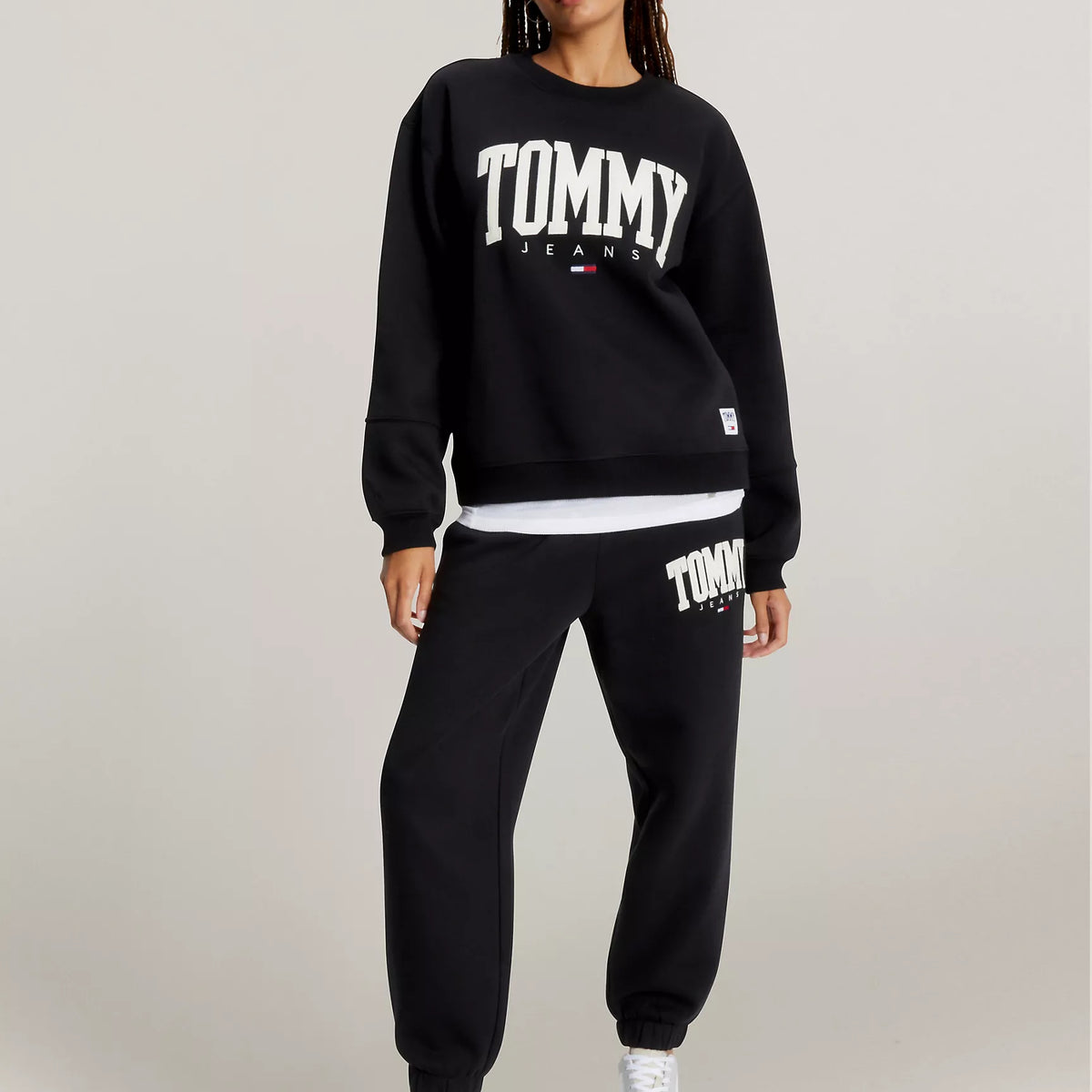 Tommy Hilfiger Embroidered TJ Varsity Logo Sweatshirt M